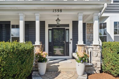 1598 Constitution Dr, Glenview, IL 60026 - photo 2