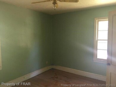 704 Hicks Ave, Fayetteville, NC 28304 - photo 6