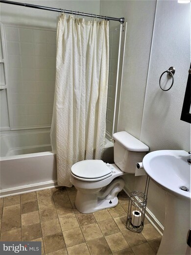 21538 Morris Dr, Lexington Park, MD 20653 - photo 3