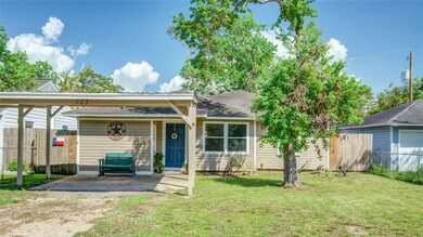 127 5th St, Brazoria, TX 77422 - photo 3