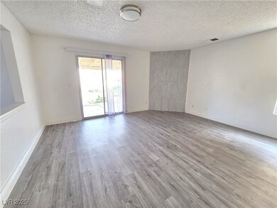 1840 Turtlerock St, Las Vegas, NV 89142 - photo 5