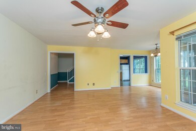 8226 Winstead Place unit 203, Manassas, VA 20109 - photo 6
