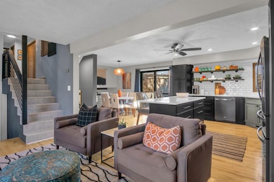 1106 W 40th St, Kearney, NE 68845 - photo 5