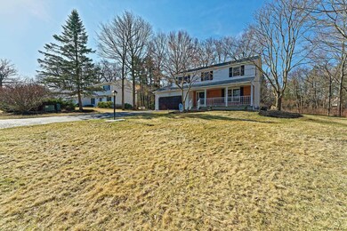 941 Douglas Ct, Schenectady, NY 12309 - photo 3