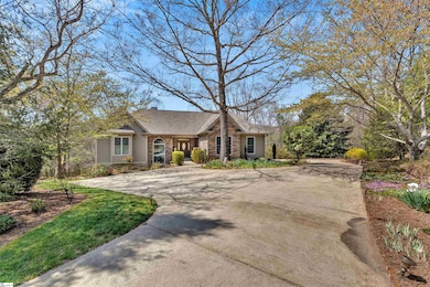 132 Courseview Way, Travelers Rest, SC 29690 - photo 2