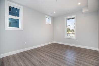 141 Hancock St unit 10, Quincy, MA 02171 - photo 4