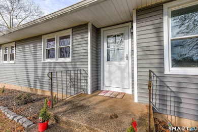 60 Nicholas Rd, Wallingford, CT 06492 - photo 2