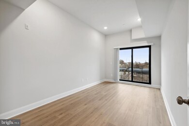 2157 E Lehigh Ave unit 314, Philadelphia, PA 19125 - photo 5