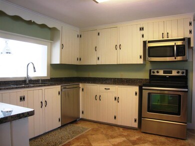 232 Old Main St, New London, NH 03257 - photo 4