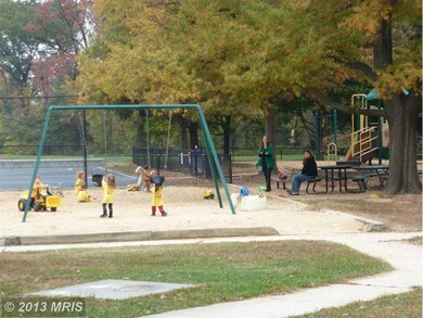 4114 40th Place N, Arlington, VA 22207 - photo 7