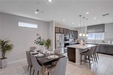 unlisted-address, Henderson, NV 89002 - photo 2