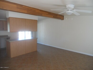 06 Living Room