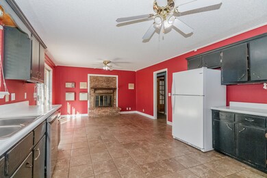 Kitchen / Dining