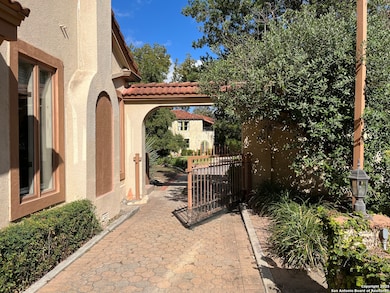 122 E Hollywood Ave, San Antonio, TX 78212 - photo 5