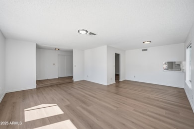 1814 E Crocus Dr, Phoenix, AZ 85022 - photo 5