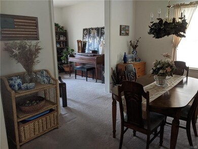 1818 Merlot Dr, Easton, PA 18045 - photo 3