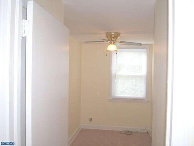 455 Westmont Dr, Darby, PA 19023 - photo 7