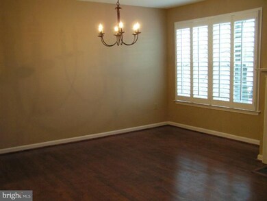 304 Locust St SE unit C, Vienna, VA 22180 - photo 6