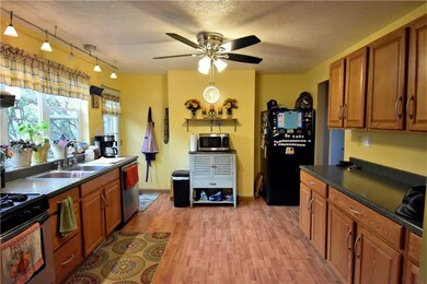 3 Beech St, Muse, PA 15350 - photo 5