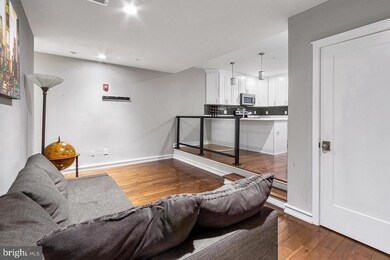 1323 N 7th St unit 2, Philadelphia, PA 19122 - photo 3