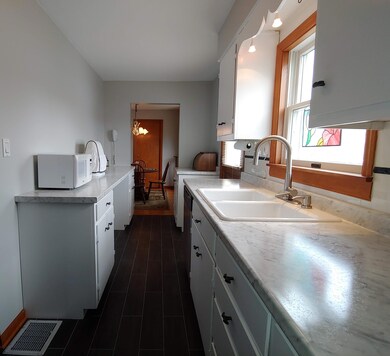 07 Kitchen