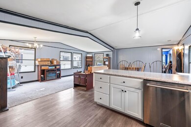 10 Heritage Dr, Eliot, ME 03903 - photo 5