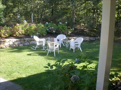 24 Meadow View Rd, Oak Bluffs, MA 02557 - photo 5