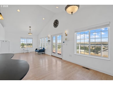 55 Truman Ave, Umatilla, OR 97882 - photo 3