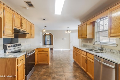 3225 N 5th St, Ocean Springs, MS 39564 - photo 6