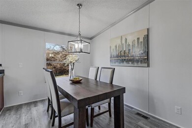 660 Sandy Oaks Rd, Springtown, TX 76082 - photo 6