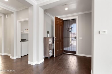05-Entryway