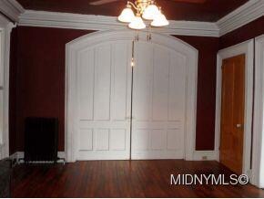 Spectacular pocket door