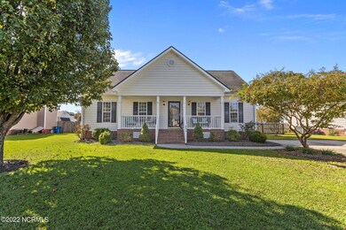 692 Carrington Ln, Winterville, NC 28590 - photo 2
