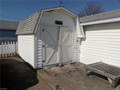 860 E 305th St, Willowick, OH 44095 - photo 7