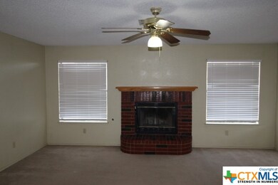 607 Delmar Dr, Copperas Cove, TX 76522 - photo 4