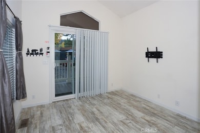 547 Alden Rd unit 6, Big Bear Lake, CA 92315 - photo 6