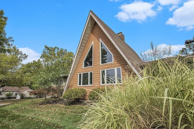 1759 Briarcliff Dr NE, Grand Rapids, MI 49505 - photo 4