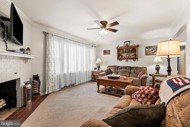 10903 Allen Ave, Hagerstown, MD 21740 - photo 4