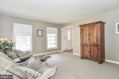 7810 Valleyfield Dr, Springfield, VA 22153 - photo 7