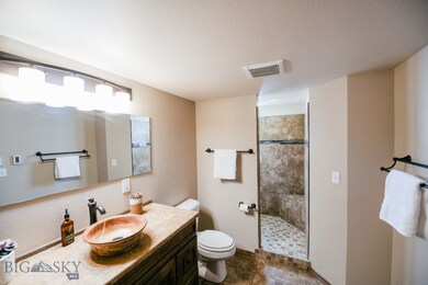 2nd Master Bath