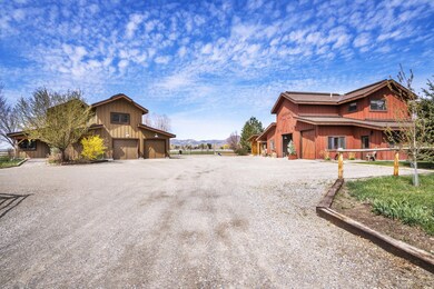 42-web-or-mls-113-Equus-01