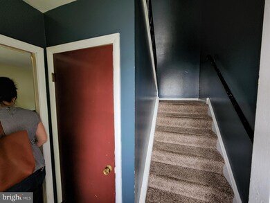 225 S 2nd St, Darby, PA 19023 - photo 3