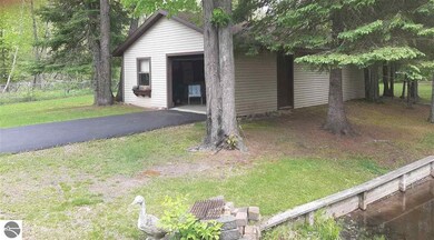 2262 W Engel Rd, West Branch, MI 48661 - photo 5