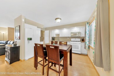 1068 Andrews Dr, Perth Amboy, NJ 08861 - photo 7