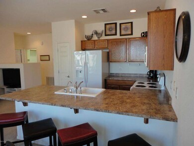 Kitchen with Breakfast Bar