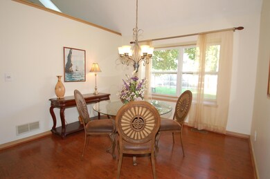 Dining Room2