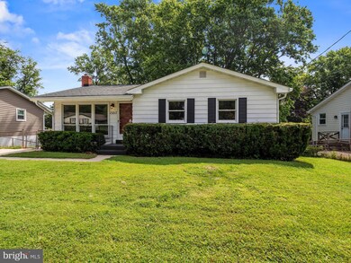 13217 Vandalia Dr, Rockville, MD 20853 - photo 2