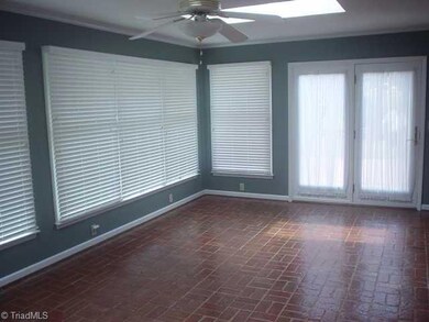 842 Holly Dr, Asheboro, NC 27205 - photo 5