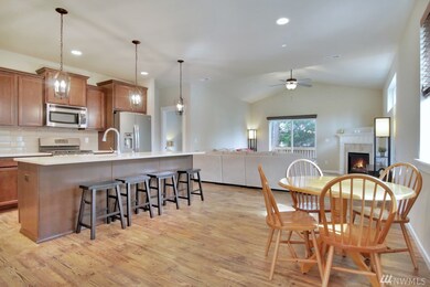 7407 51st St W, University Place, WA 98467 - photo 7