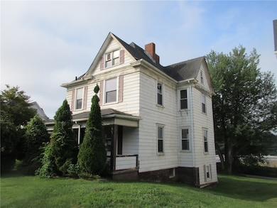 735 Allison Ave, Washington, PA 15301 - photo 2